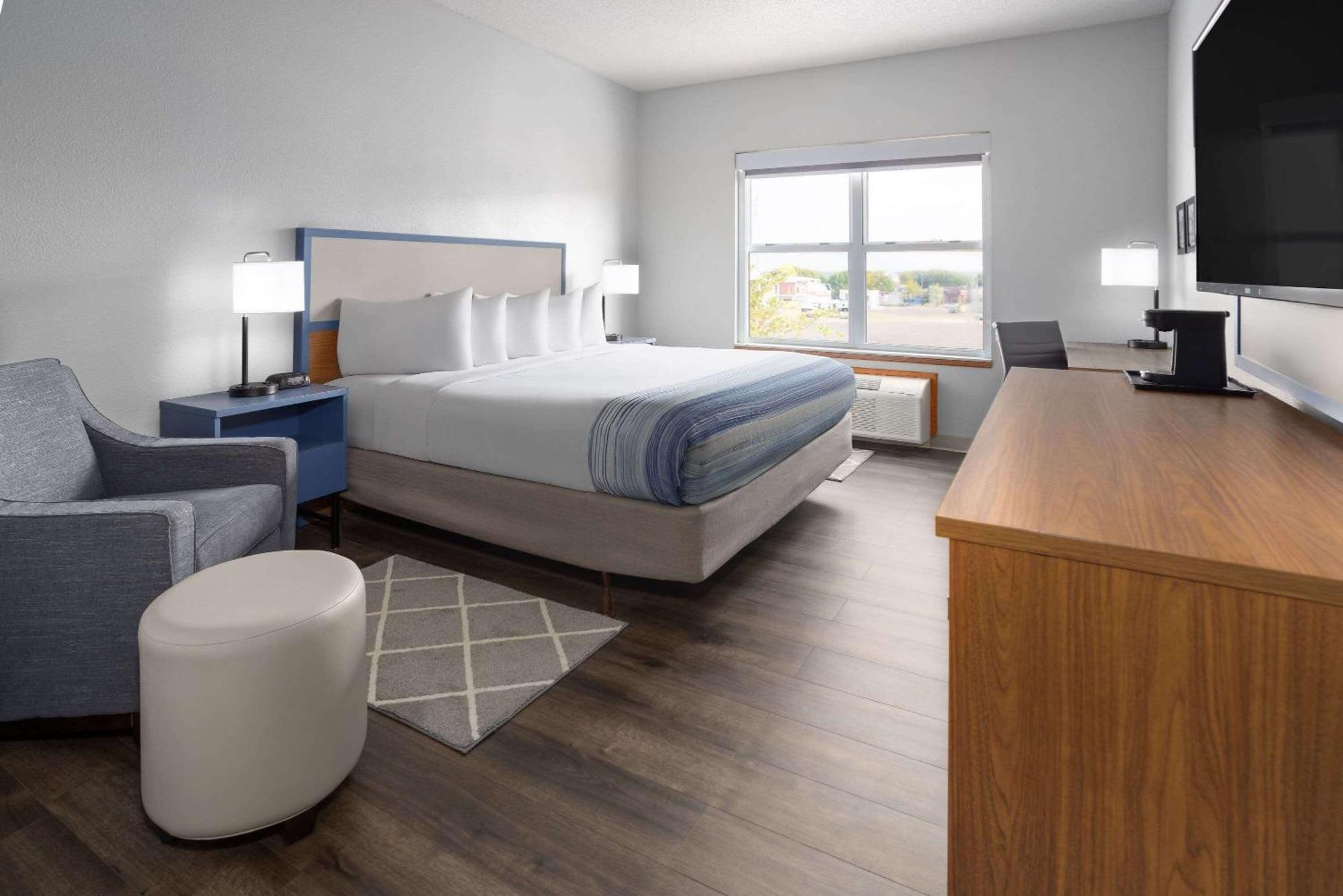 Americinn By Wyndham Iron Mountain Bagian luar foto